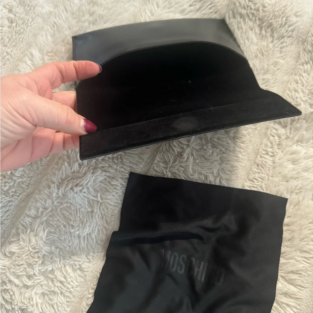 Moschino Midnight Black Accessory